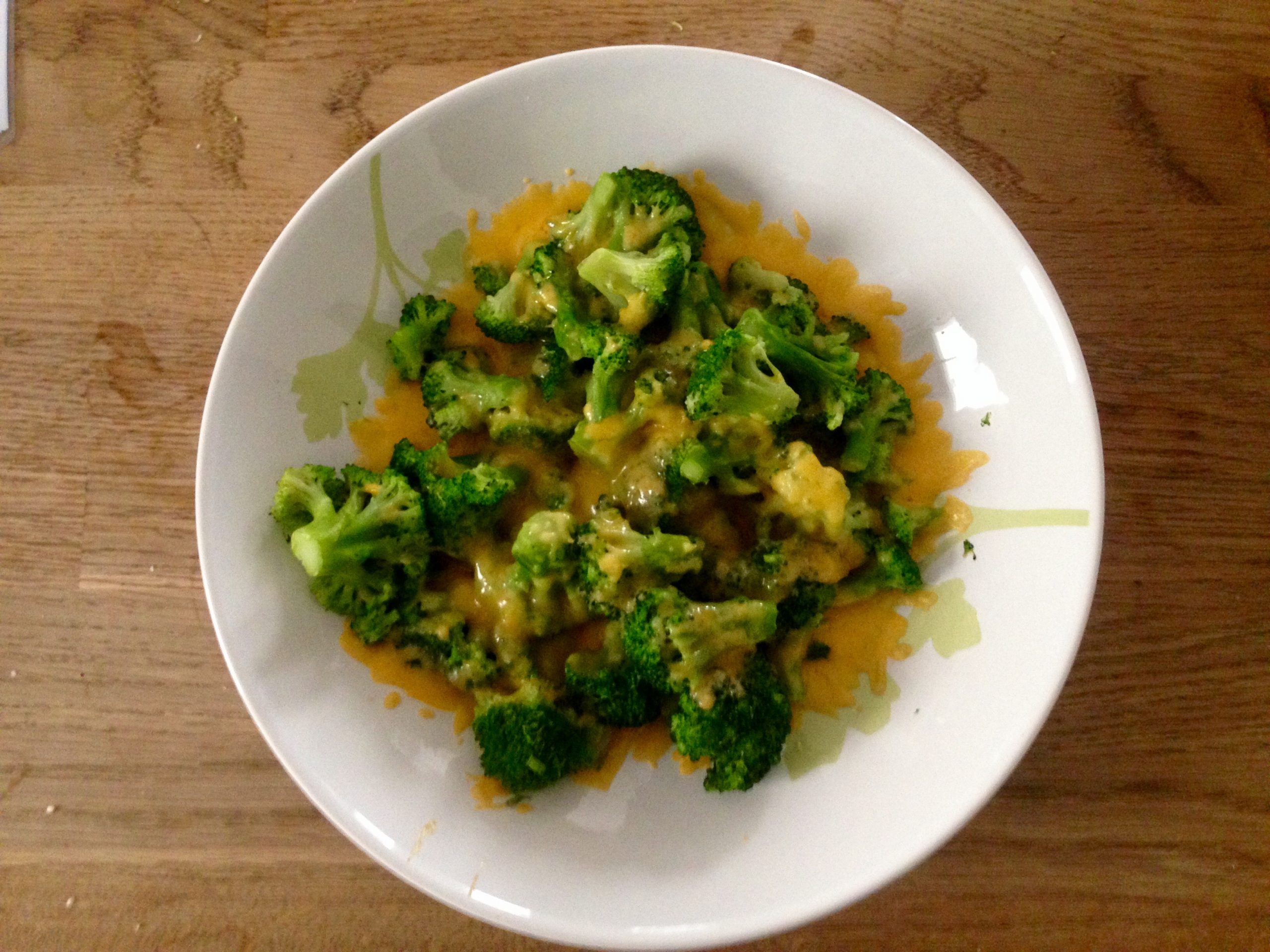 Rezept: Überbackener Brokkoli mit viel Eiweiß